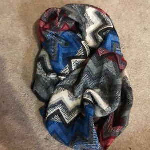 Infinity scarf